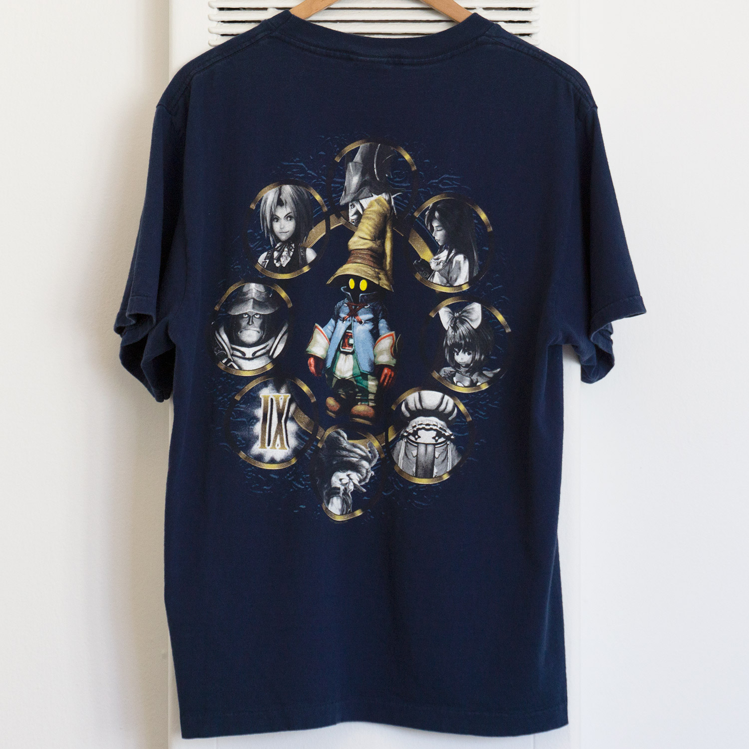 Vintage Navy Final Fantasy IX T-shirt, Back