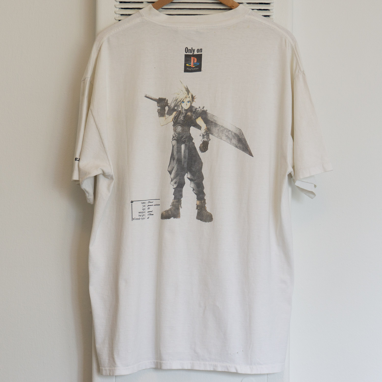 Vintage Faded Final Fantasy VII T-shirt, Back